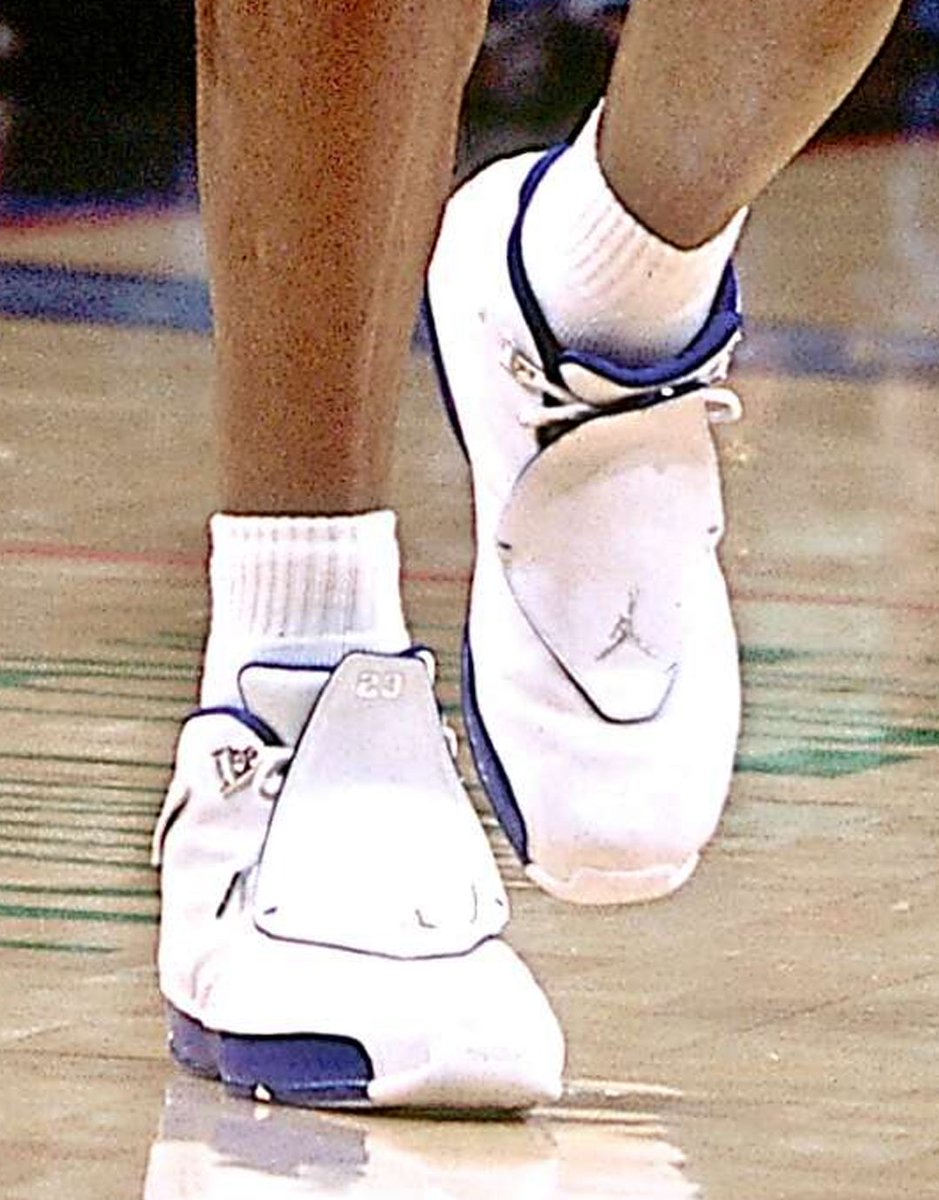 Complex Sneakers tweet media