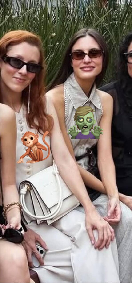 PopcornPoker543's tweet image. @macabeso cta felicidad al estar en el #fashionweekguadalajara 🤭 ahora t toca andar con los🐒 voladores 👅 👢 para q t vigilen @carodarman a darle el informe a t #PATRON #JUANGAY🌈 @colourstalent 🤦‍♂️ s l recuerda q l lacayita s rodea d ☢️❕al ➖ q s note q quiere trabajar 🤦‍♂️ 🤡