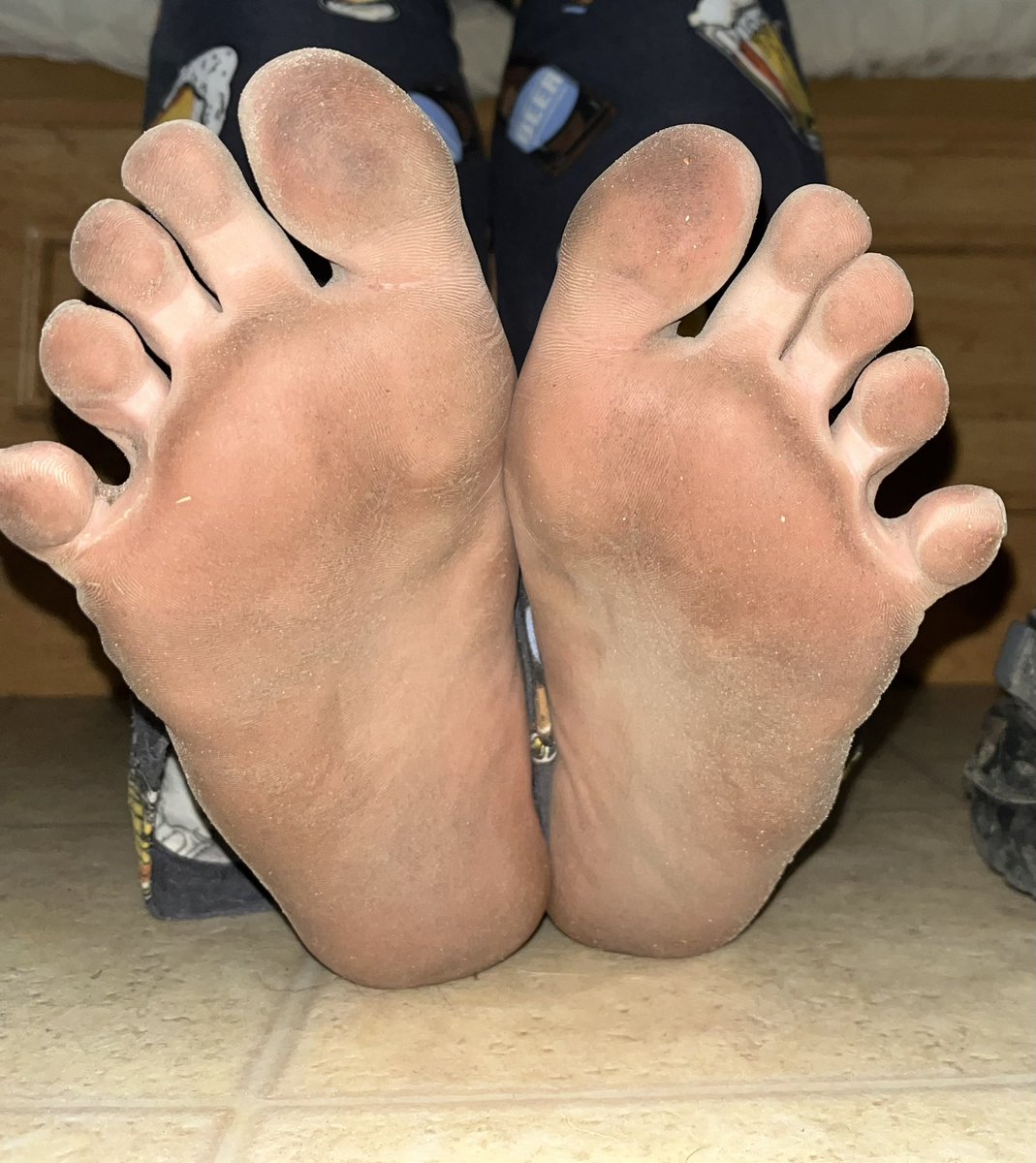 StrawberryKitty🏳️‍⚧️| Sock Comms 0/3 tweet media