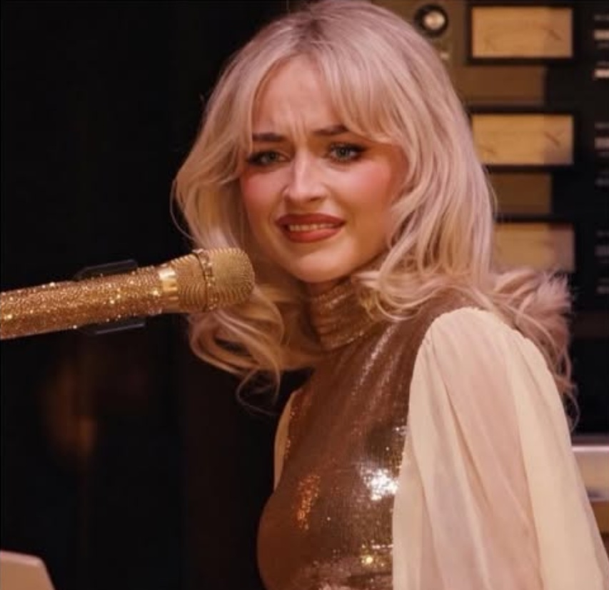 cloud goes up, cloud goes down tweet media