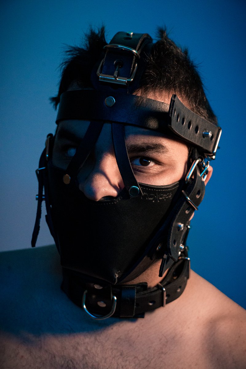 slvbenji's tweet photo. Sir @MstrMich decided it was time for its slv to get a new muzzle — this time, a lockable one. Thank you, Sir!! https://t.co/srQeyIXIzG
