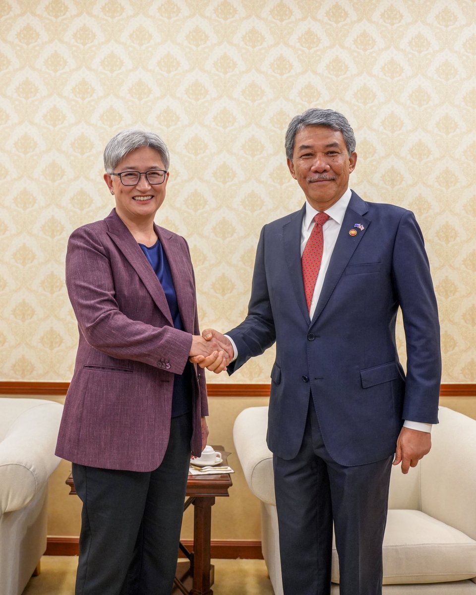 Senator Penny Wong tweet media