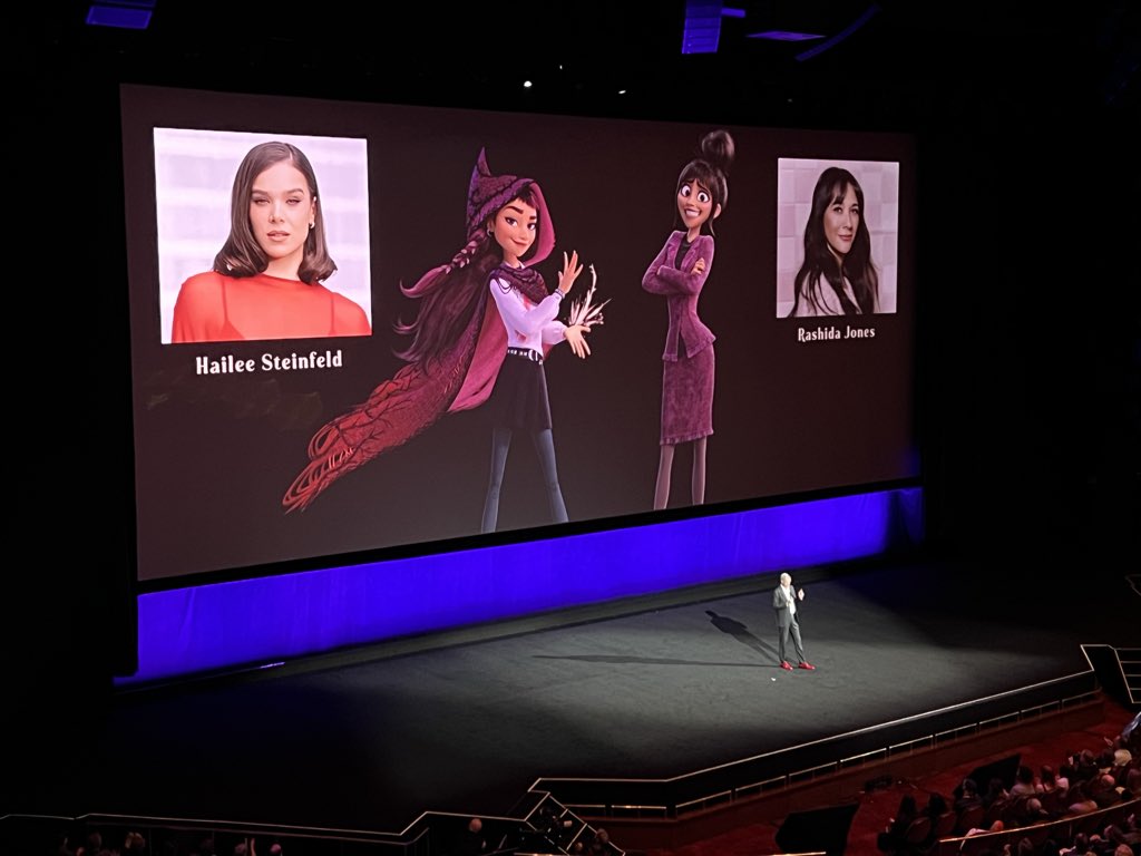 One Take 🎬 @ #CinemaCon tweet media