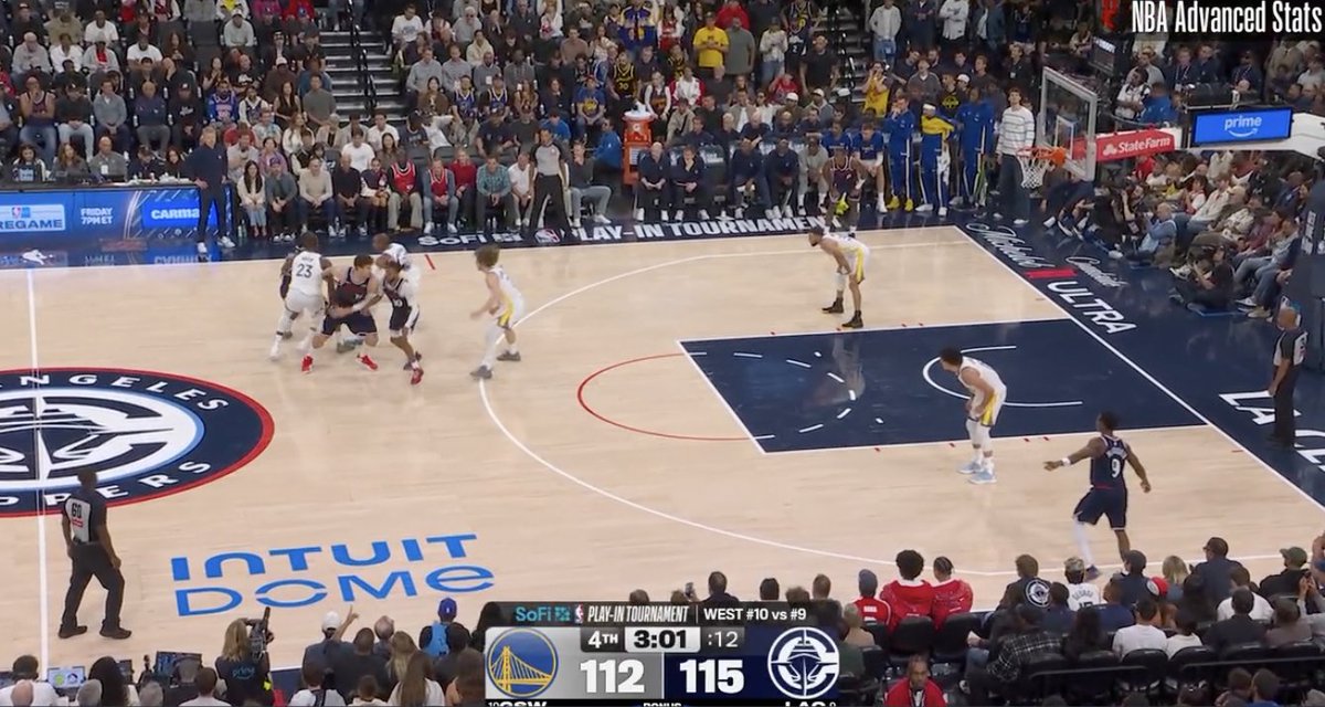 lifeischilll's tweet photo. @purehoops35 @FearWemby_ Just say you ain't watch the game bro 😂 https://t.co/pbfViZfHLi