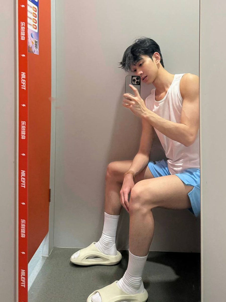 同嘉男模连锁 tweet media