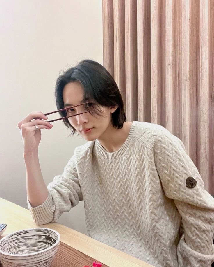 𝐫𝐚.🪽 tweet media