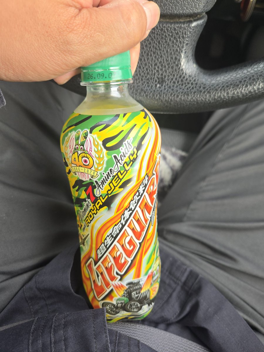 ピンキー tweet media