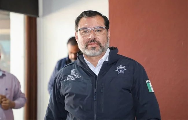 Vinculan a proceso a ex secretario de Seguridad de Michoacán por agresión a periodista

Juan “N” enfrentará un proceso penal por violentar a la reportera Dalia Villegas Moreno durante la cobertura de una movilización política en Uruapan

Por: Proceso

Morelia, México; 16 de