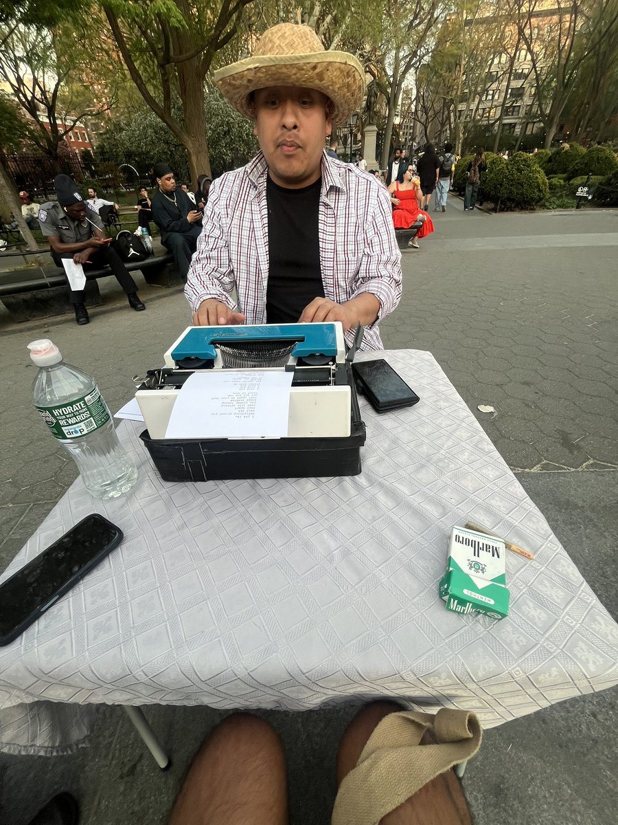 nik ⚧︎ (^_^) tweet media