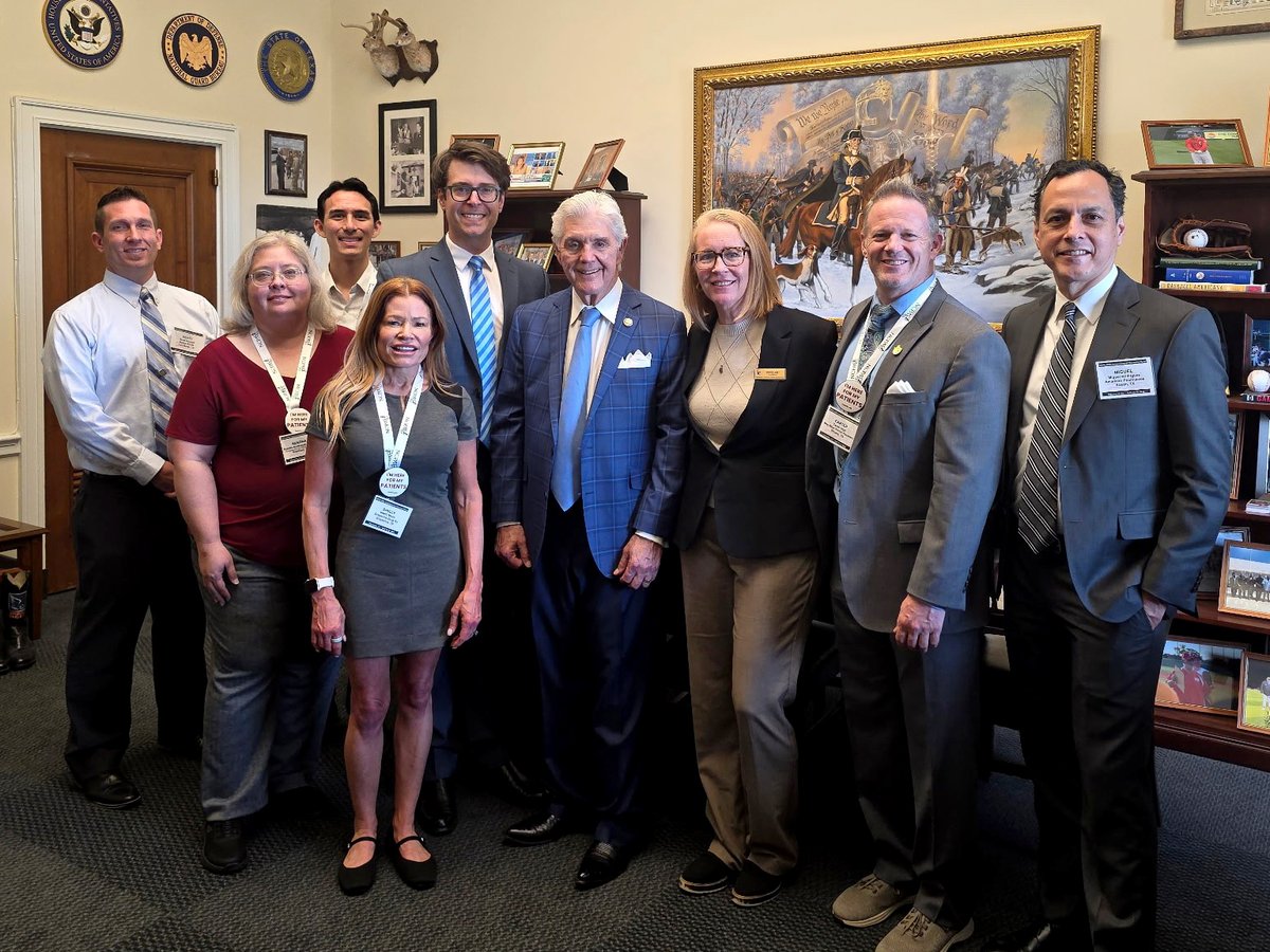 TXpharmAssn's tweet image. Thank you to @RepRWilliams for meeting today with Texas #pharmacy professionals to discuss issues important to #pharmacists and the patients we serve across the Lone Star State! #PBMReform #NCPAontheHill