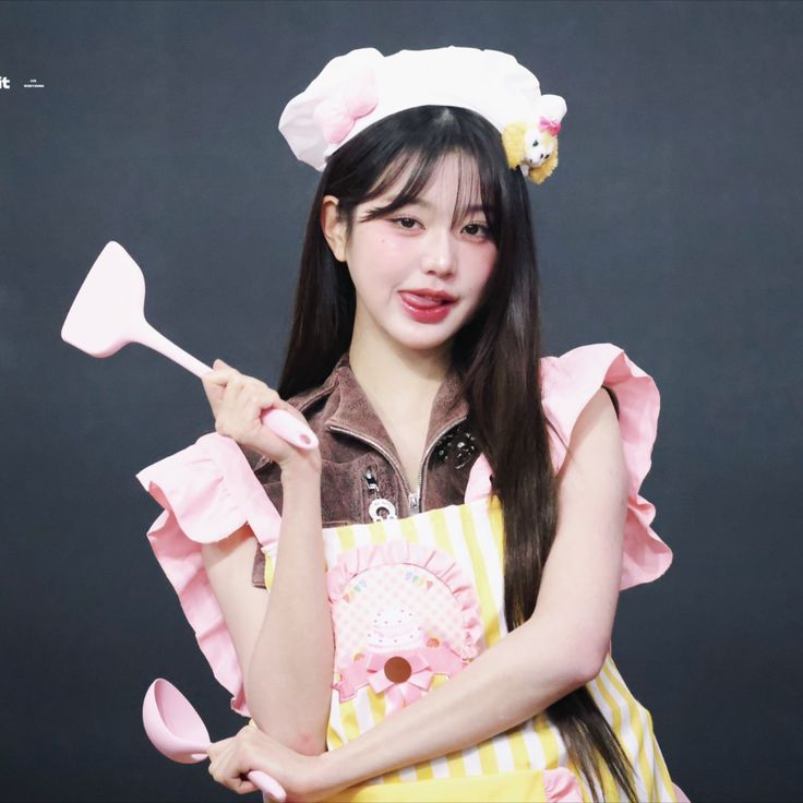 Wonyoung. tweet media