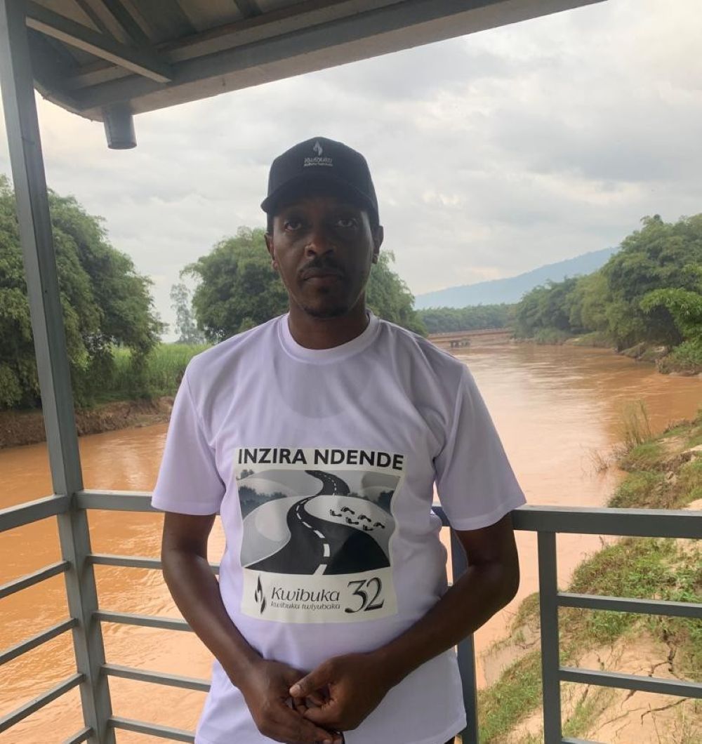Batut Si Rwanda Mbabazi Norbert w’imyaka 46, ukomoka mu Karere ka Huye, warokotse ...