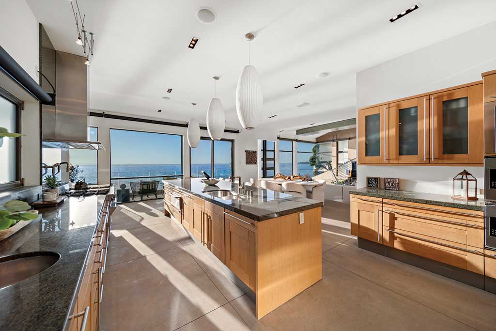 Dream Homes Magazine tweet media