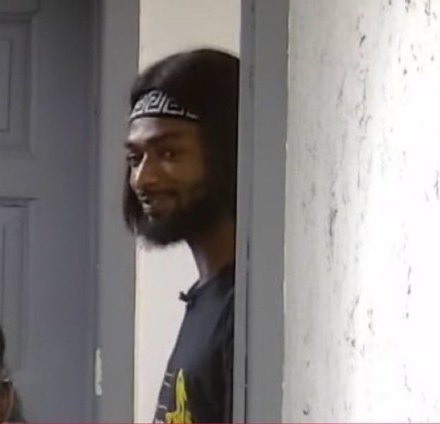 _he.isdennis tweet media