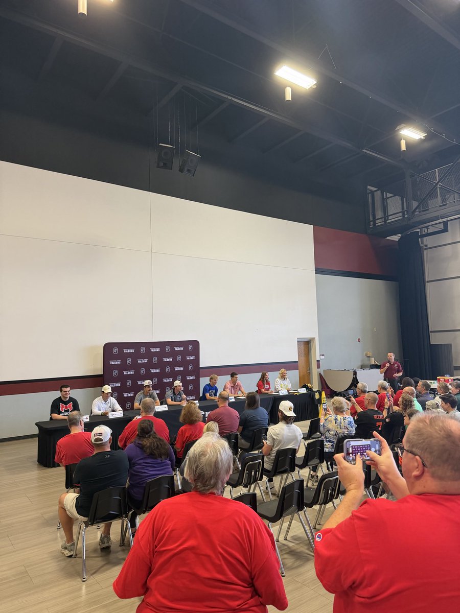 ArsenalHoops's tweet image. Congrats to Oliver Puljic (@OliverPuljic) on signing with Maryville University today!

#Production