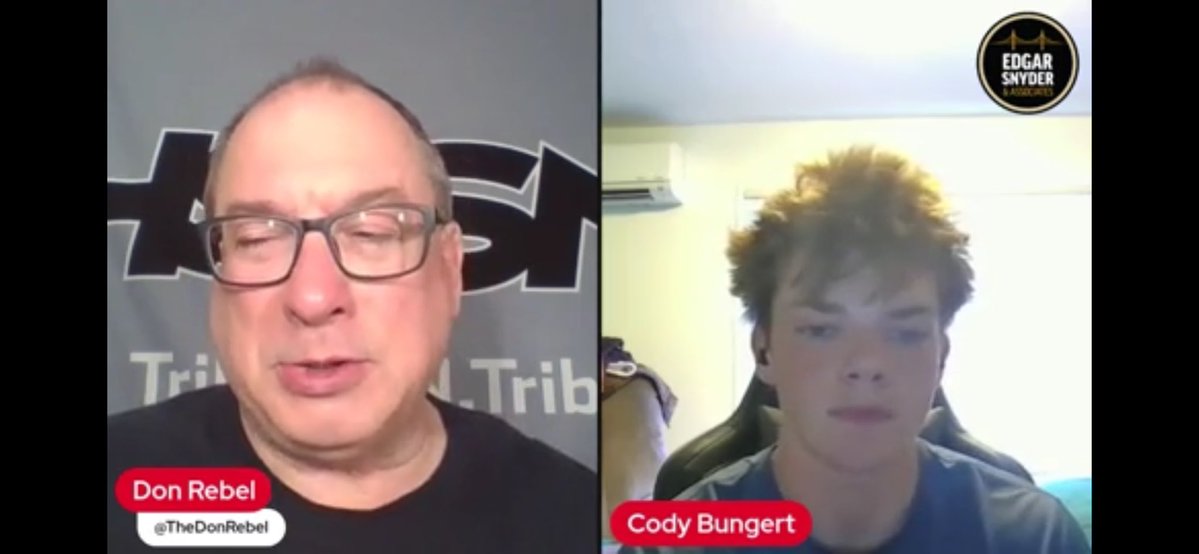 Elaw0074's tweet image. @CodyBungert Player of week in the WPIAL.  5-8, 2 triples, 2 doubles and 7 RBIs.  #maximumeffort #23.7