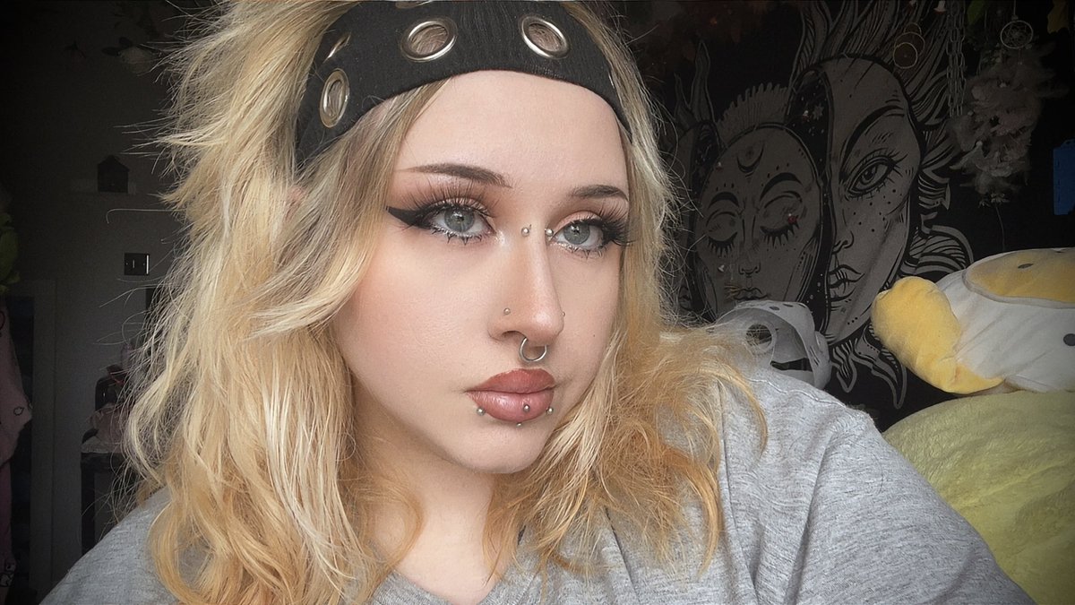 (Chubby seal) 🦭࿎♡𝙷𝚒𝚖𝚊𝚠𝚊𝚛𝚒♡࿎🦭 tweet media