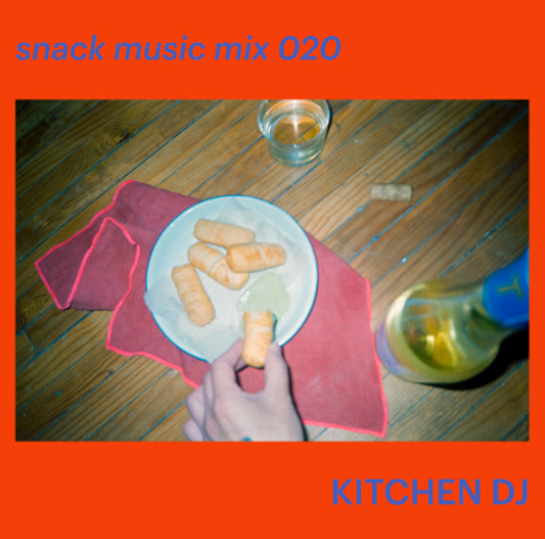 BedOfRoses8's tweet photo. Yesterday our friends over at Snack Music released an excellent mix from out very own @celestialvibez 

Check it out here: https://t.co/jVTvA7hb4r https://t.co/VShtJJb8LP