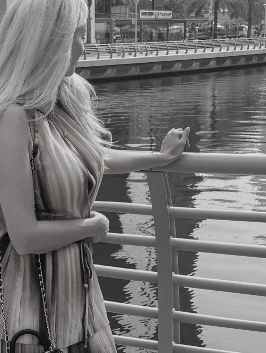 *Eloise* tweet media