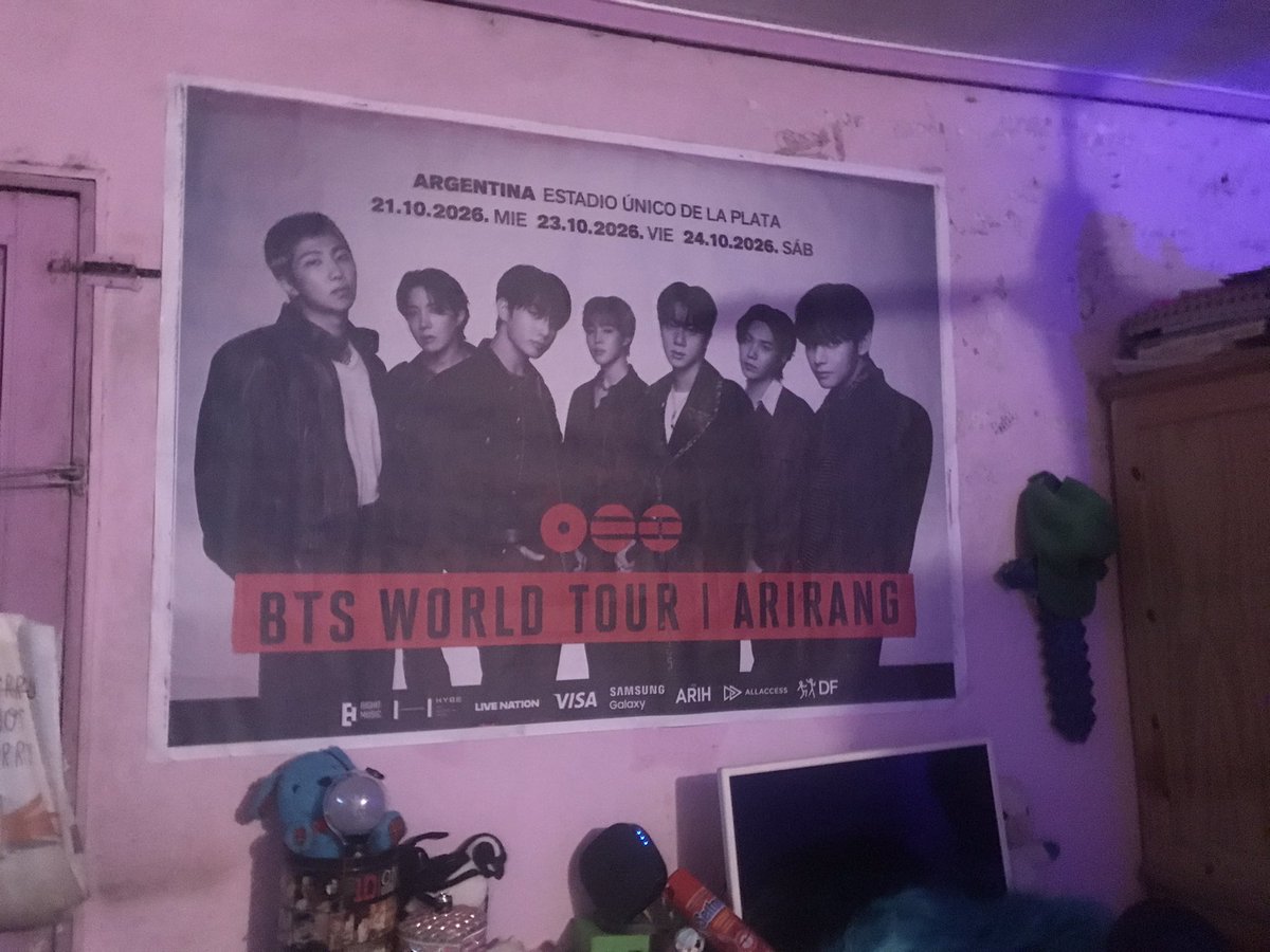 LUZ VA A IR A VER A BTS EN LA PLATA JIJOOO JIJOO tweet media