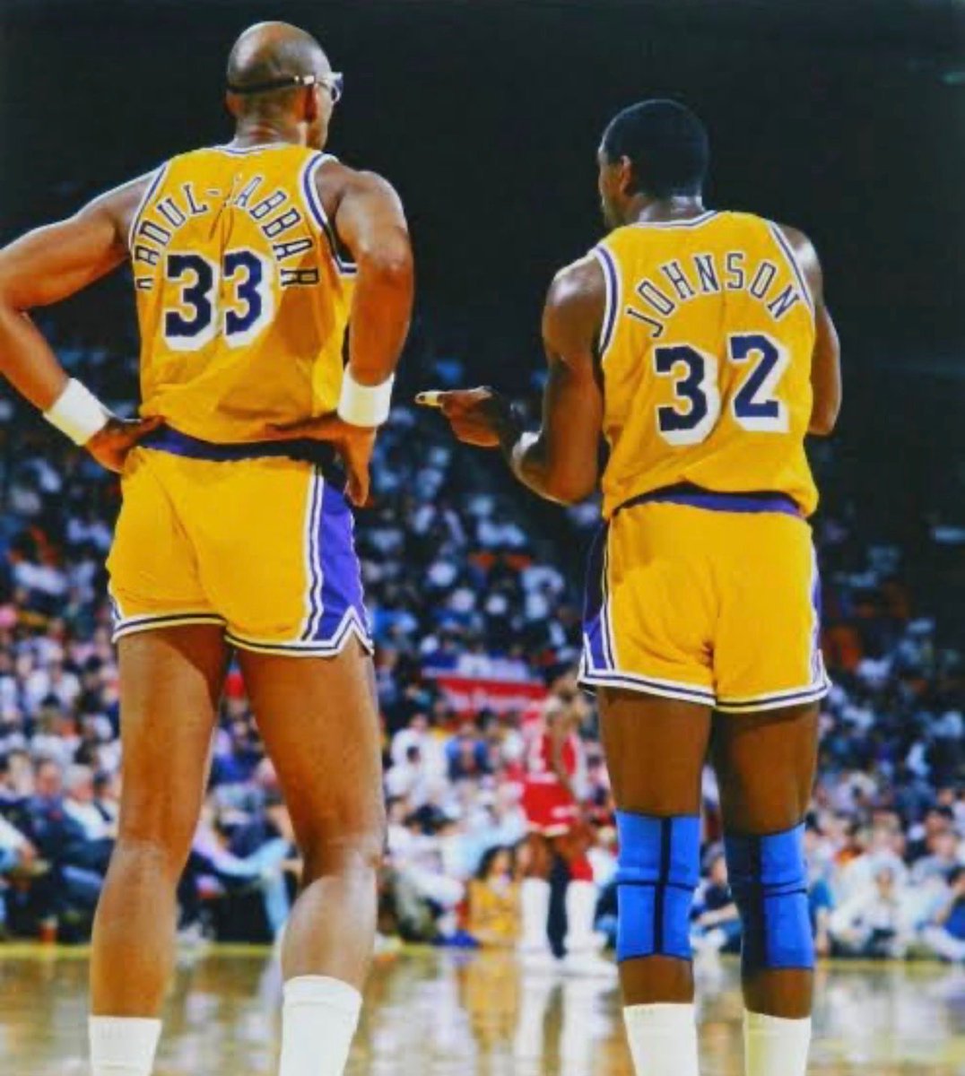 Earvin Magic Johnson tweet media