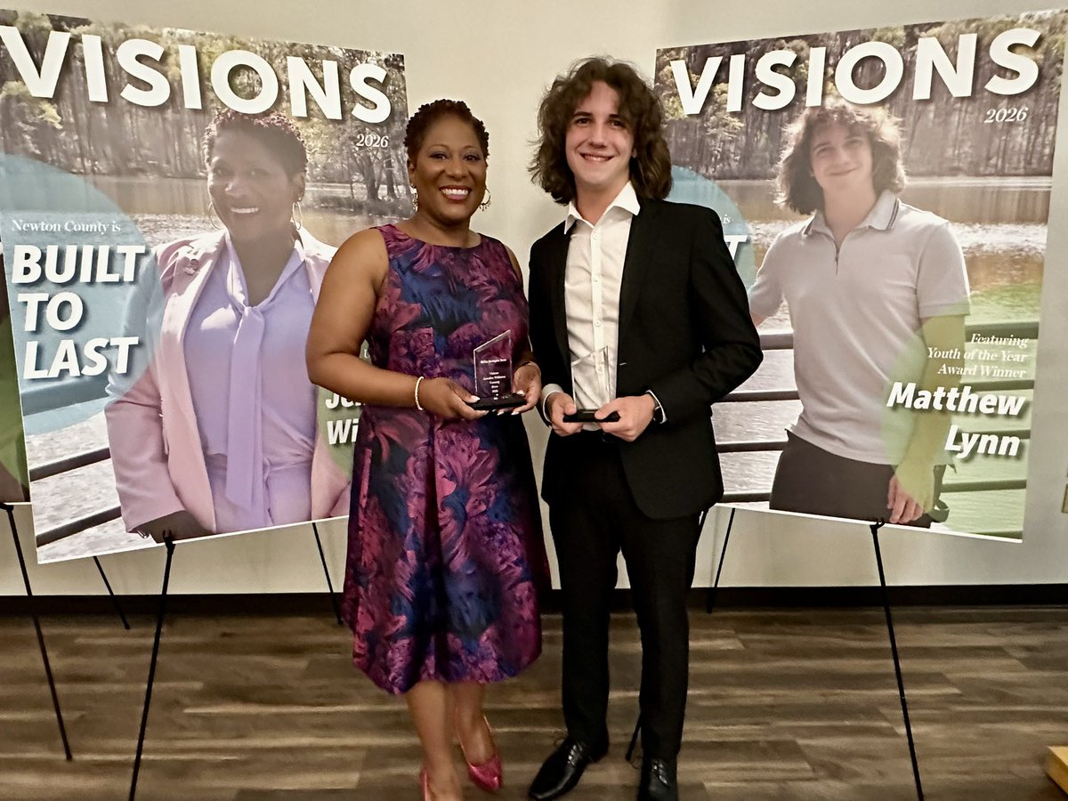NewtonCoSchools's tweet photo. Congratulations to Dr. Jennifer Williams, Director of Instructional Technology and Media Services, for being named a 2026 Unsung Hero, and to Eastside High School senior Matthew Lynn for earning 2026 Youth of the Year—both recognized by The Covington News.

Two incredible individuals, two well-deserved honors, and one proud school system celebrating their impact.