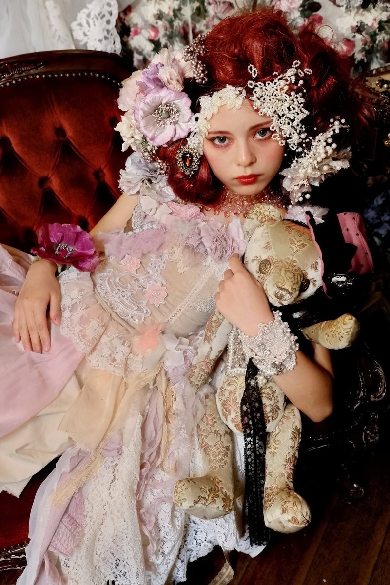 Like a Doll    in 画家の目写真館

dress <a href="/ArisugawaAlice/">🐥アリスガワアリス🐥</a> 
photo &amp; hairmake 
<a href="/gakanome/">画家の目写真館</a> <a href="/Gakanome_Oo/">画家の目 Haru</a>