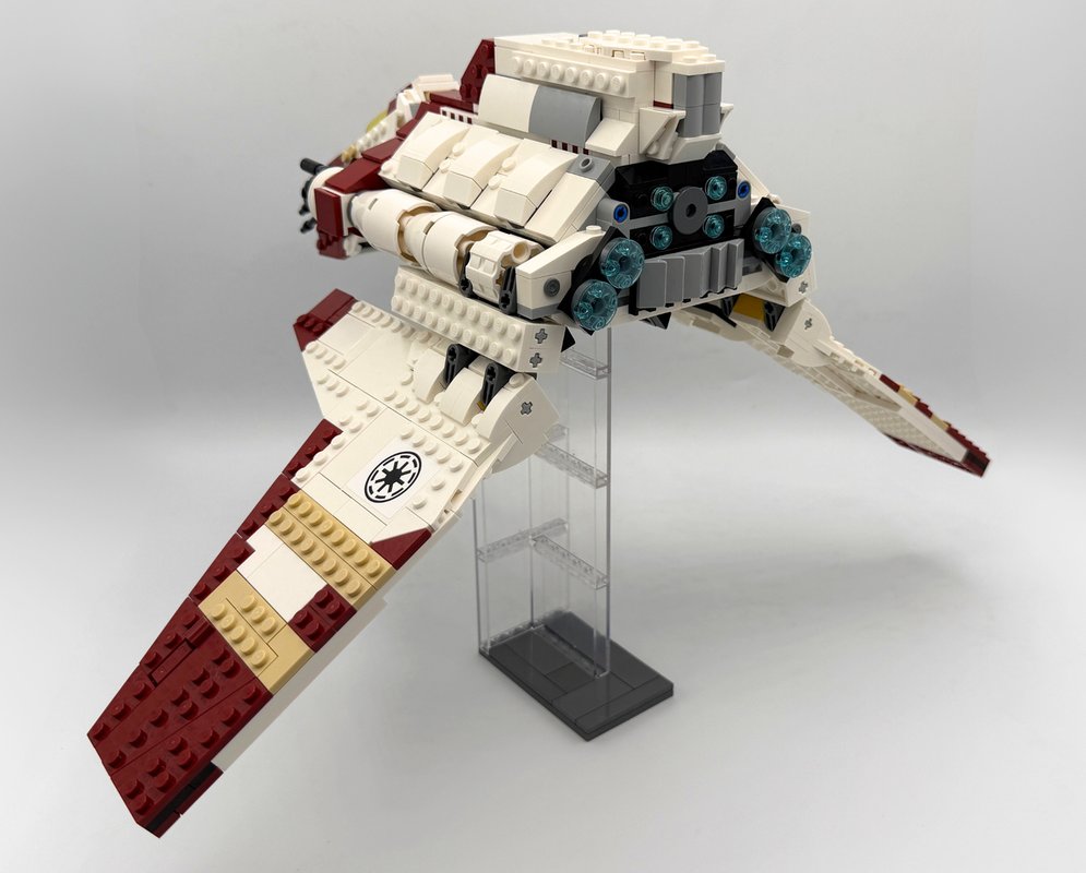 Rebrickable's tweet image. Republic Nu-Class Shuttle (2x 75432 Alternate Model) by codyaner.bricks reb.li/m/258305?spot=… #lego #rebrickable #legomoc