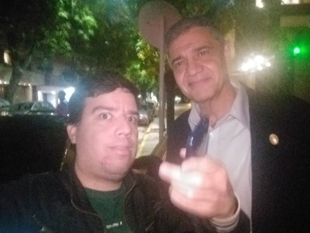 GER1MAT's tweet photo. ESTÉ  VIERNES   EN  EL SHOW DE GERARD DÉCIMA PRIMERA TEMPORADA  
TENDREMOS  UNA   ENTREVISTA  CON  EL  JEFE DE GOBIERNO DE  LA CUIDAD  DE  BUENOS AIRES @jorgemacri 
18HS  POR https://t.co/WjO6nDDfQT ZONICA+@RADIOZONICA 
@gcba @larzradio https://t.co/Hc69jX1YO7