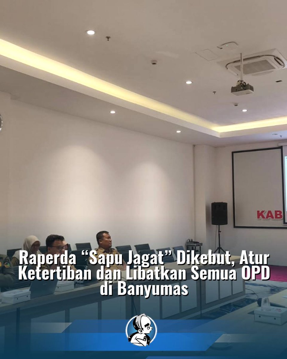 radarmasnetwork's tweet image. DPRD Banyumas sedang menggodok Raperda "sapu jagat" untuk ketertiban umum. Ini penting agar Satpol PP memiliki panduan yang jelas. Semua OPD diharapkan terlibat, karena penertiban bukan hanya tugas Satpol PP! Target rampung Mei. #Banyumas #Raperda #KetertibanUmum quadruple