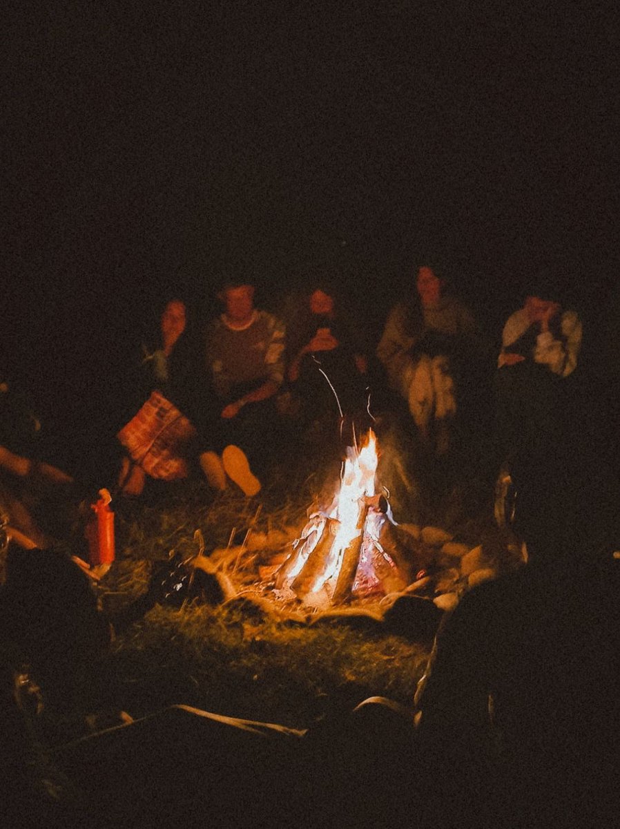 𝐄𝐕𝐄𝐍𝐓 𝟏 ― #HBxCC_Event 

     Under #HBxCC

     co-writing : <a href="/OcIrvinTheTwins/">Ｎａｌｕ🏄‍♂️</a> 

      Chaos zoo with the Hypnos's gurl

---------------------------------------

⠀