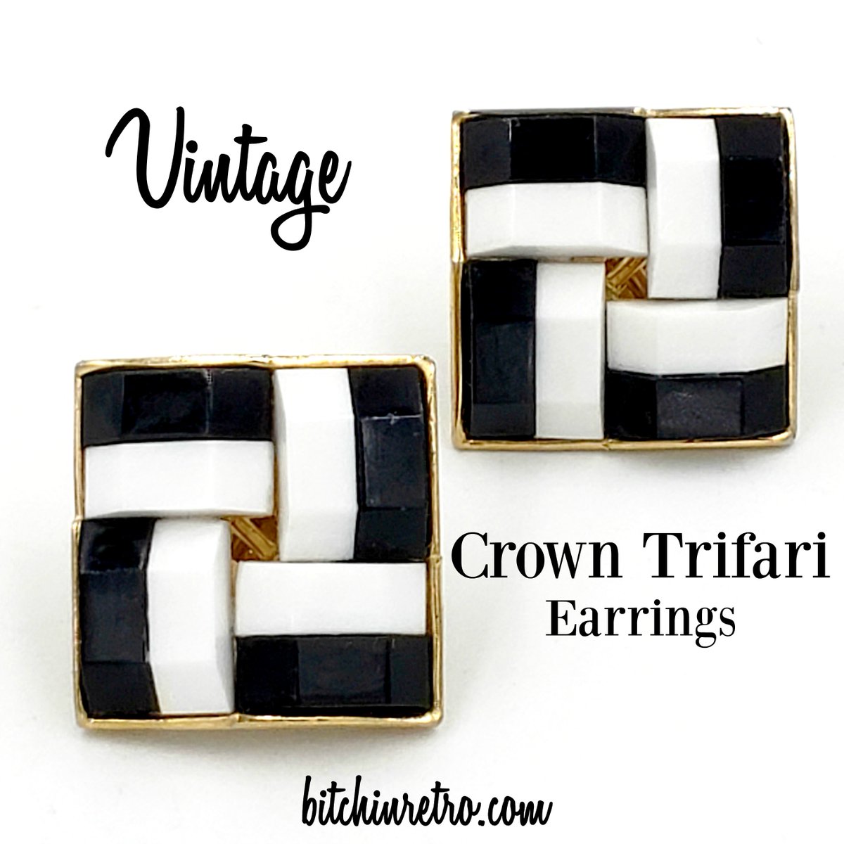 RetroCEO's tweet image. Dramatic Crown Trifari earrings in a classic black and white checkerboard pattern. Bright gold tone edges add a touch of shine.

#vintage #vintagestyle #trifari #crowntrifari #blackandwhite #vintagejewelry #earrings #giftsforher #giftideas #collectible

bitchinretro.com/products/crown…