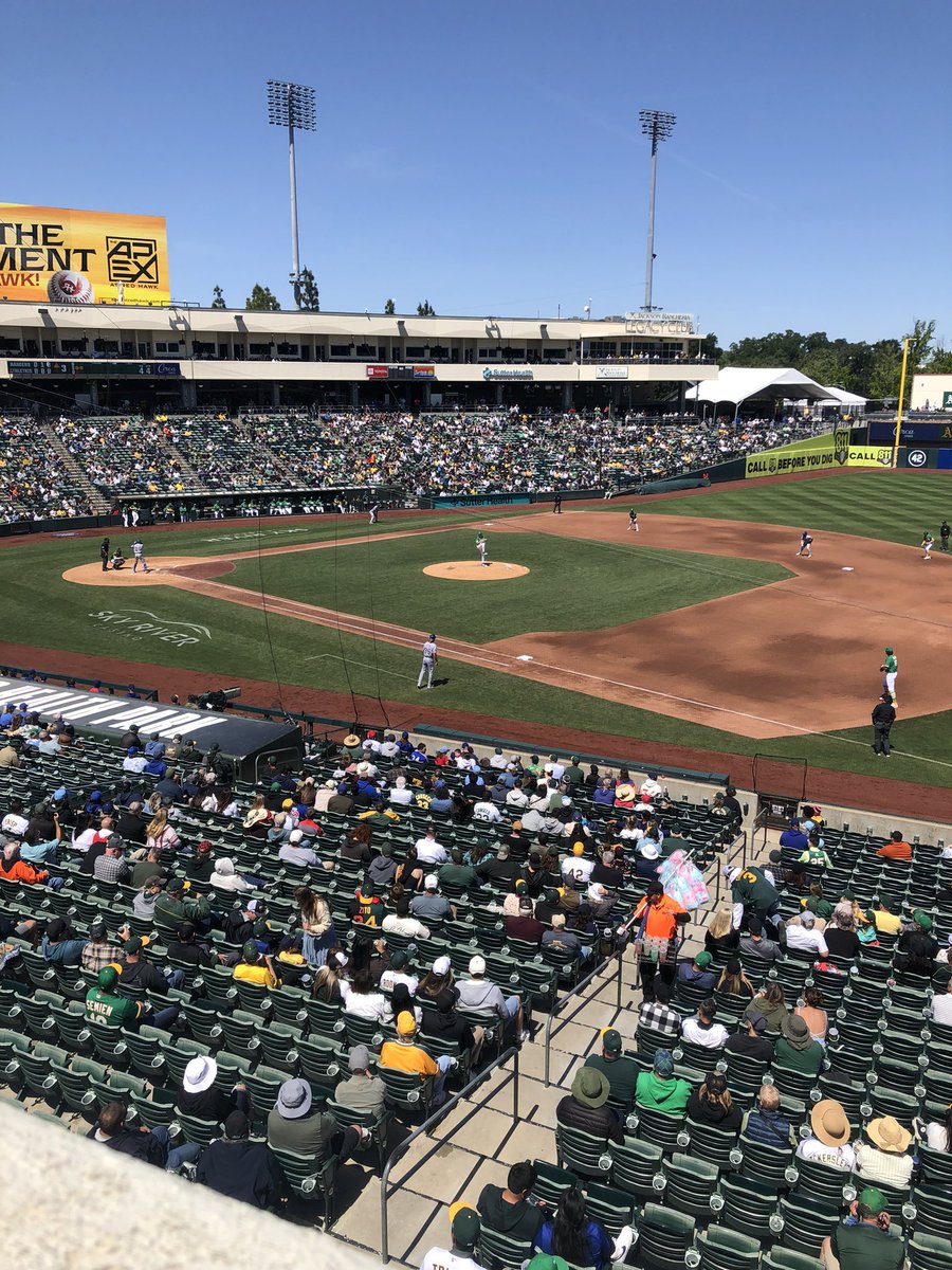 stephenarnold17's tweet photo. Solid day at the office. Fuck the rangers https://t.co/QwfsyyvXGd