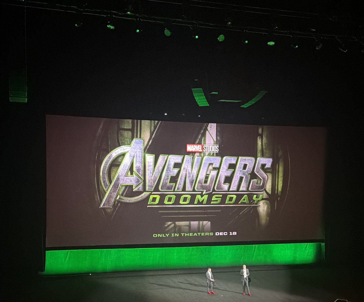 Pelicomic tweet media