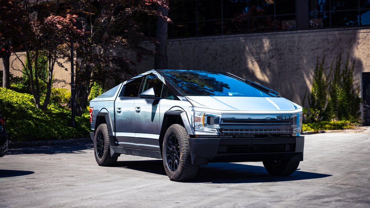 Cybertruck tweet media