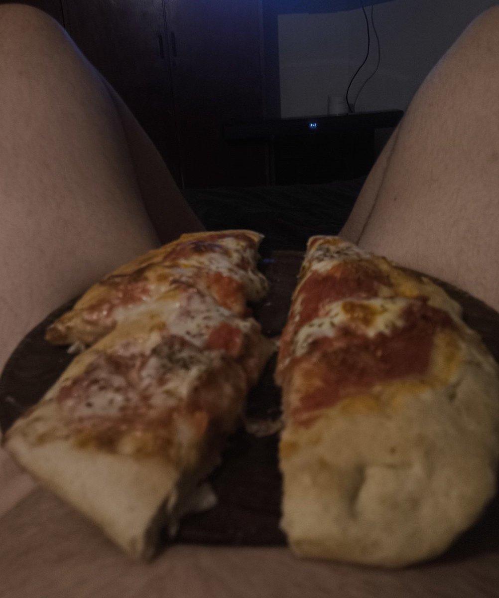 así que fuiste con alegría, entusiasmo y ganas de alentar para ver cómo las babosas se arrastran y macará te gana de local? jaja

a comer en la camucha y a dormir con 45 lukitas en la billetera, chauchau perdedor!!!