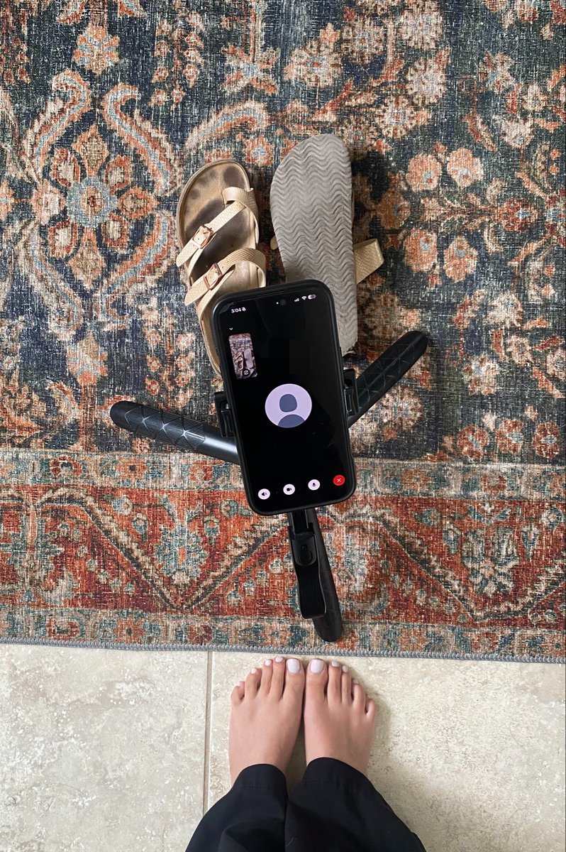 Goddess Erica tweet media