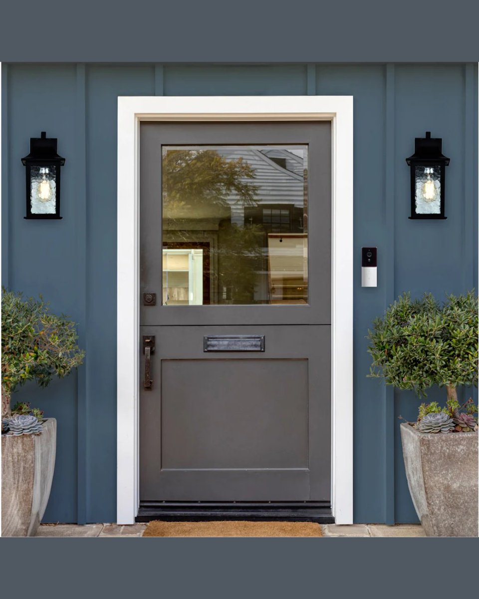 lampsusa1's tweet image. Don’t let your home disappear at night 🌑

Upgrade your outdoor lighting with LampsUSA ✨
Style + safety = the perfect combo.

🛒 bit.ly/lampsusa-outdo…
or visit LampsUSA.com and click OUTDOOR LIGHTS

#OutdoorUpgrade #HomeSecurity #LightingDesign #LampsUSA