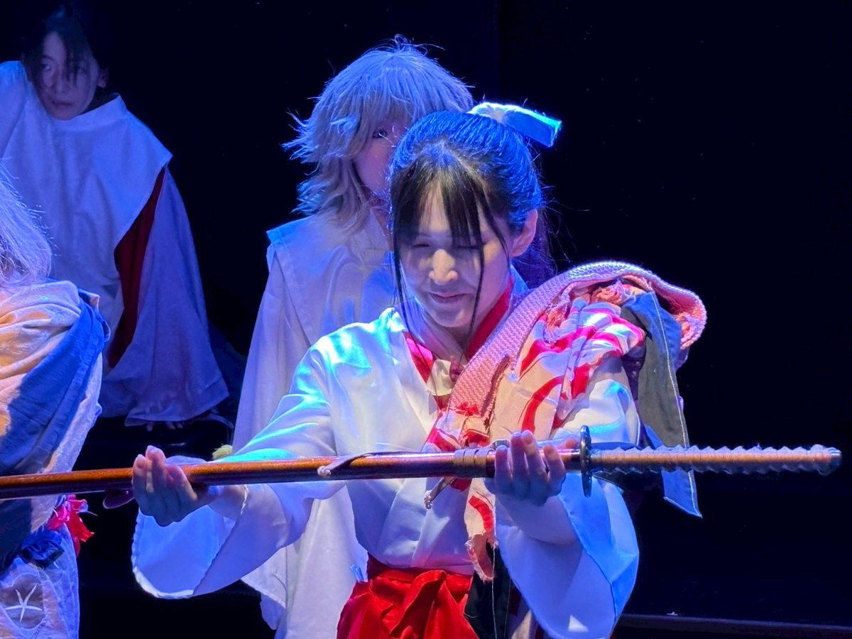 『主顛童子−月隠レノ子と刀守リノ巫女−』
　　　　　🌸🌸初日🌸🌸

　TEAM新月🌑　19時より開幕。

上演時間は【約110分】
　　　　　　　　を予定しております。

　キャスト・スタッフ一同
　　　　皆様のご来場心より
　　　　　　お待ちしております。