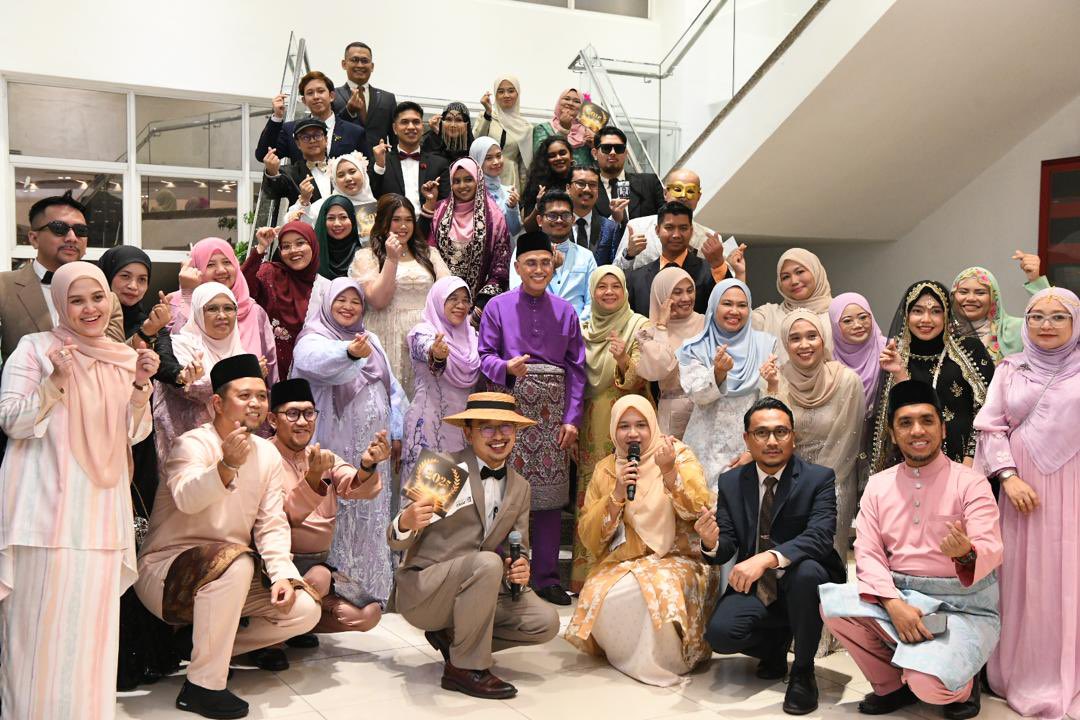 MohdShukriYajid's tweet photo. Delightful soft launch of the MSU Annual Dinner 2026, themed “Gala Night of Golden Elegance.” A promising preview of an evening that will celebrate unity and camaraderie, hosted by the @MSU_Registrar @EnrolmentMsu, and Media &amp; Strategic Communications. https://t.co/R6LxVO2xzP