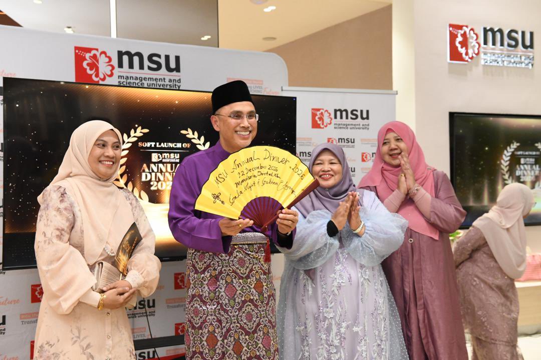 MohdShukriYajid's tweet photo. Delightful soft launch of the MSU Annual Dinner 2026, themed “Gala Night of Golden Elegance.” A promising preview of an evening that will celebrate unity and camaraderie, hosted by the @MSU_Registrar @EnrolmentMsu, and Media &amp; Strategic Communications. https://t.co/R6LxVO2xzP