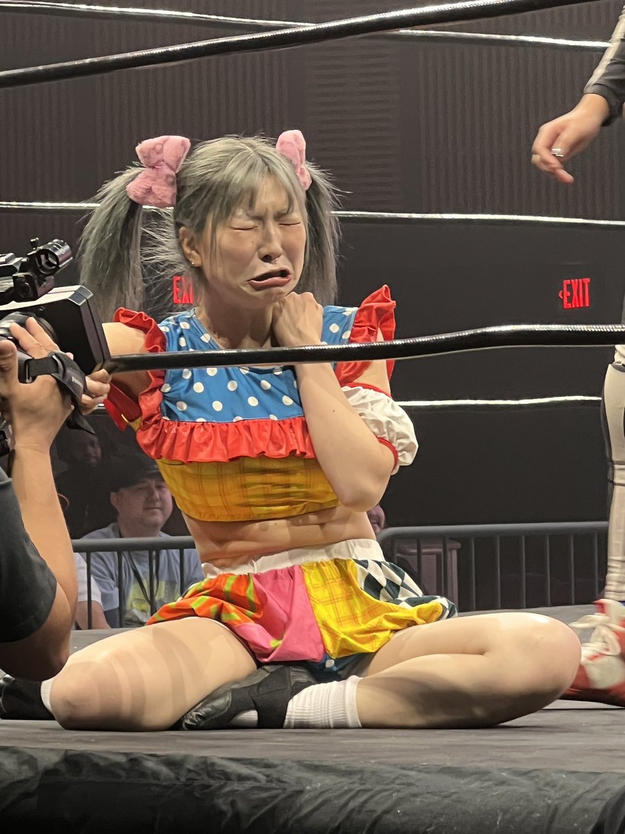 𝙸𝚝'𝚜 𝚖𝚎 🄲🄷🄰🅂🄴 チェース tweet media