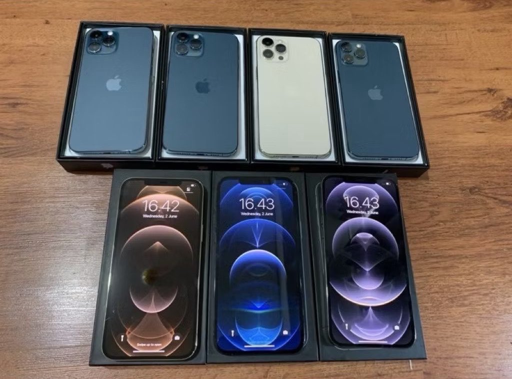 eyspill's tweet photo. ready banyak iphone 12pro max 4-5jutaan aja 
langsung kesini https://t.co/H4dLmFtgFA https://t.co/xxQxIeSslR