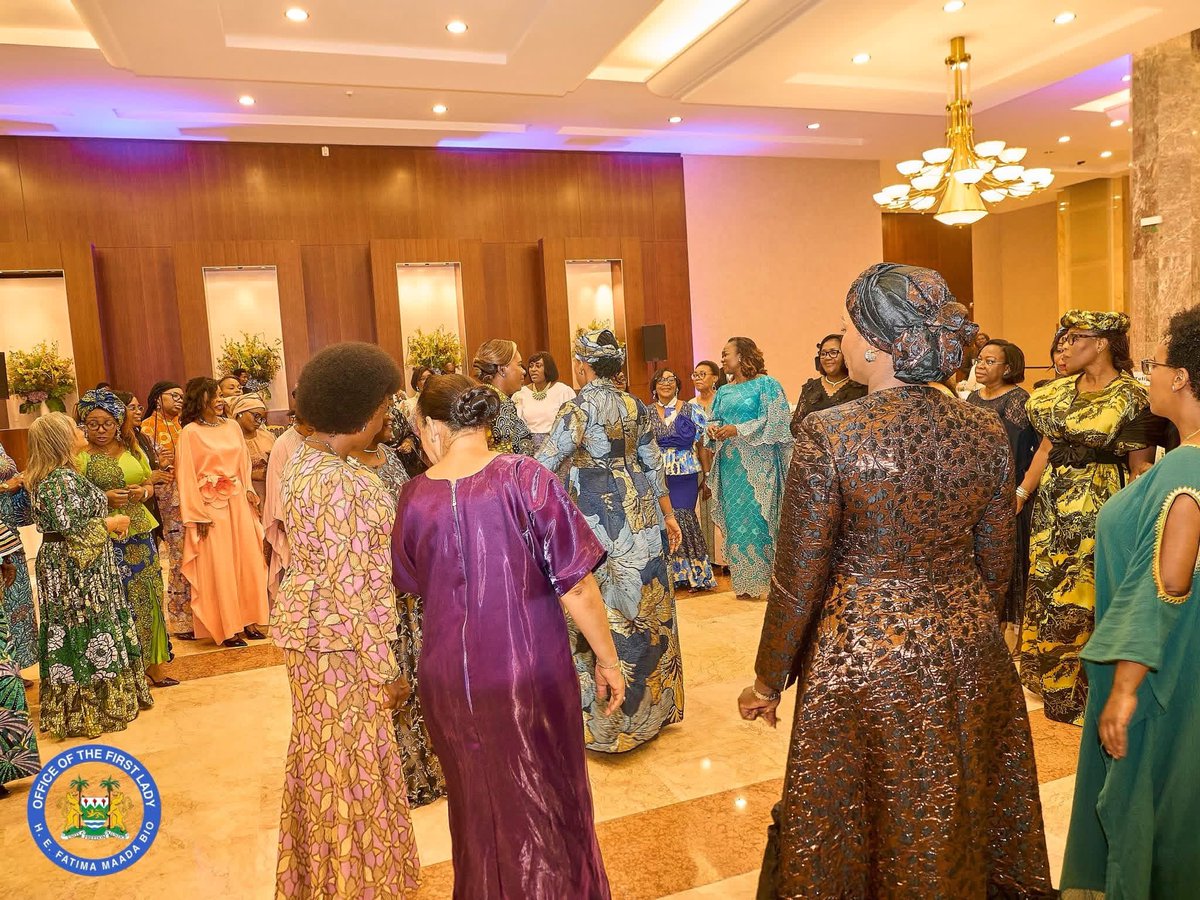 JohnMarah11's tweet image. First Lady Fatima Maada Bio attended a dinner hosted by Her Excellency Madame Zita Oligui Nguema, First Lady of the Gabon, at the Palais Présidentiel in Libreville, ahead of the launch of the national #BUILDINGRESILIENCE campaign.