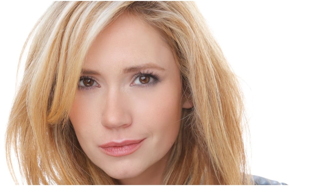 SoapsSpoilers's tweet image. Ashley Jones joins Beyond the Gates!

soapsspoilers.com/beyond-the-gat…

#BeyondTheGates #BTG #BoldandBeautiful