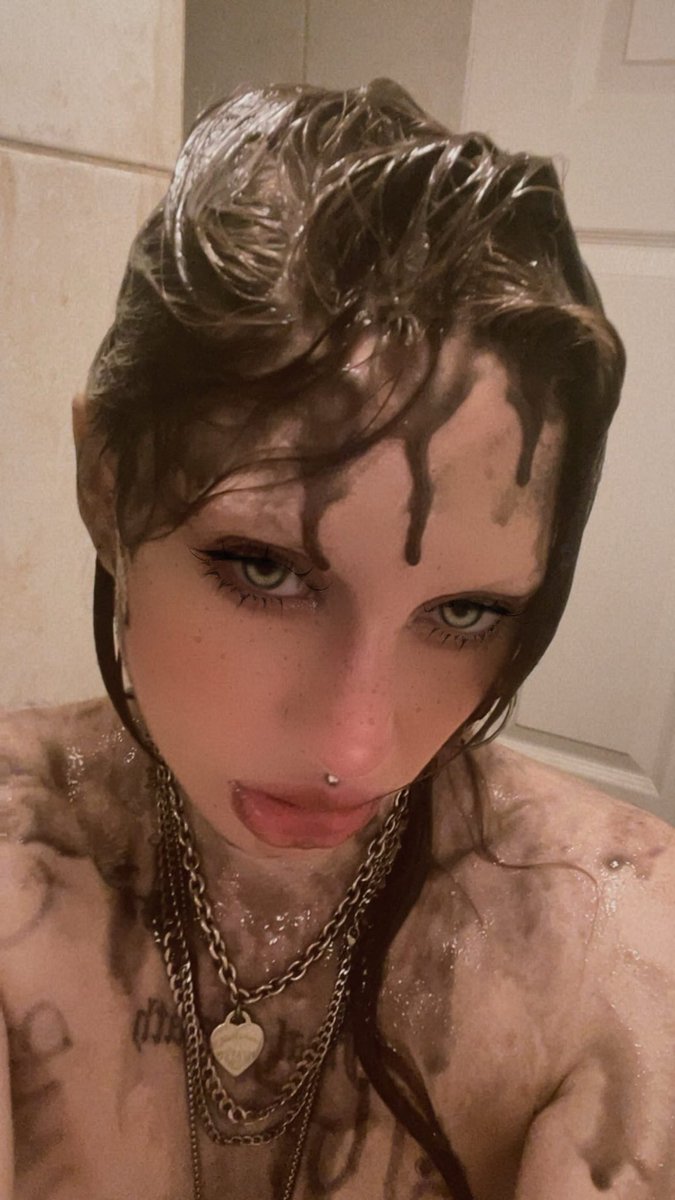 moreshameless's tweet photo. finally got slimey again

( i’m so fkn sore my muscles are SCREAMING at me i love fibromyalgia 🥲 ) https://t.co/c7TGmlgxjh