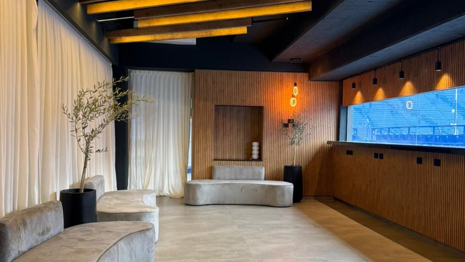 Sábado Vélez tweet media