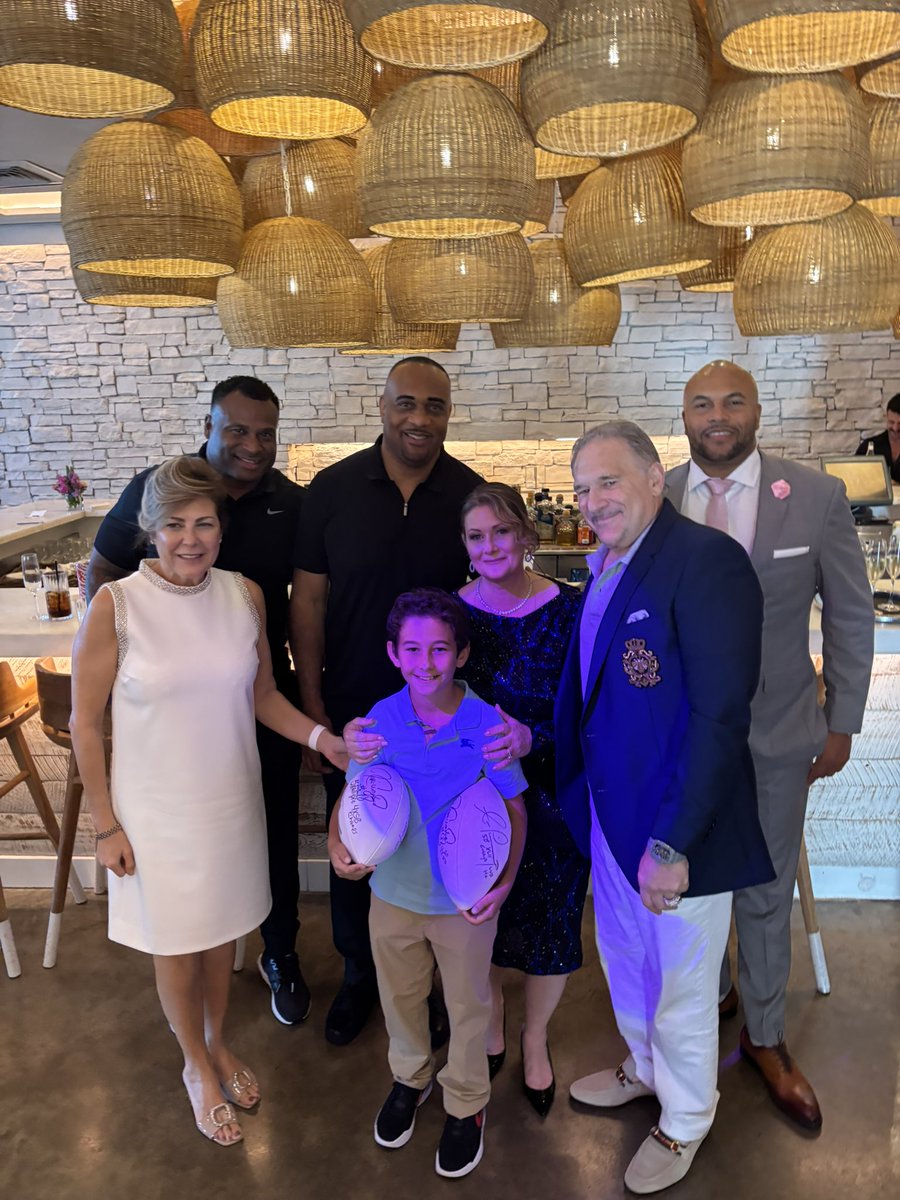 Layla Collins tweet media