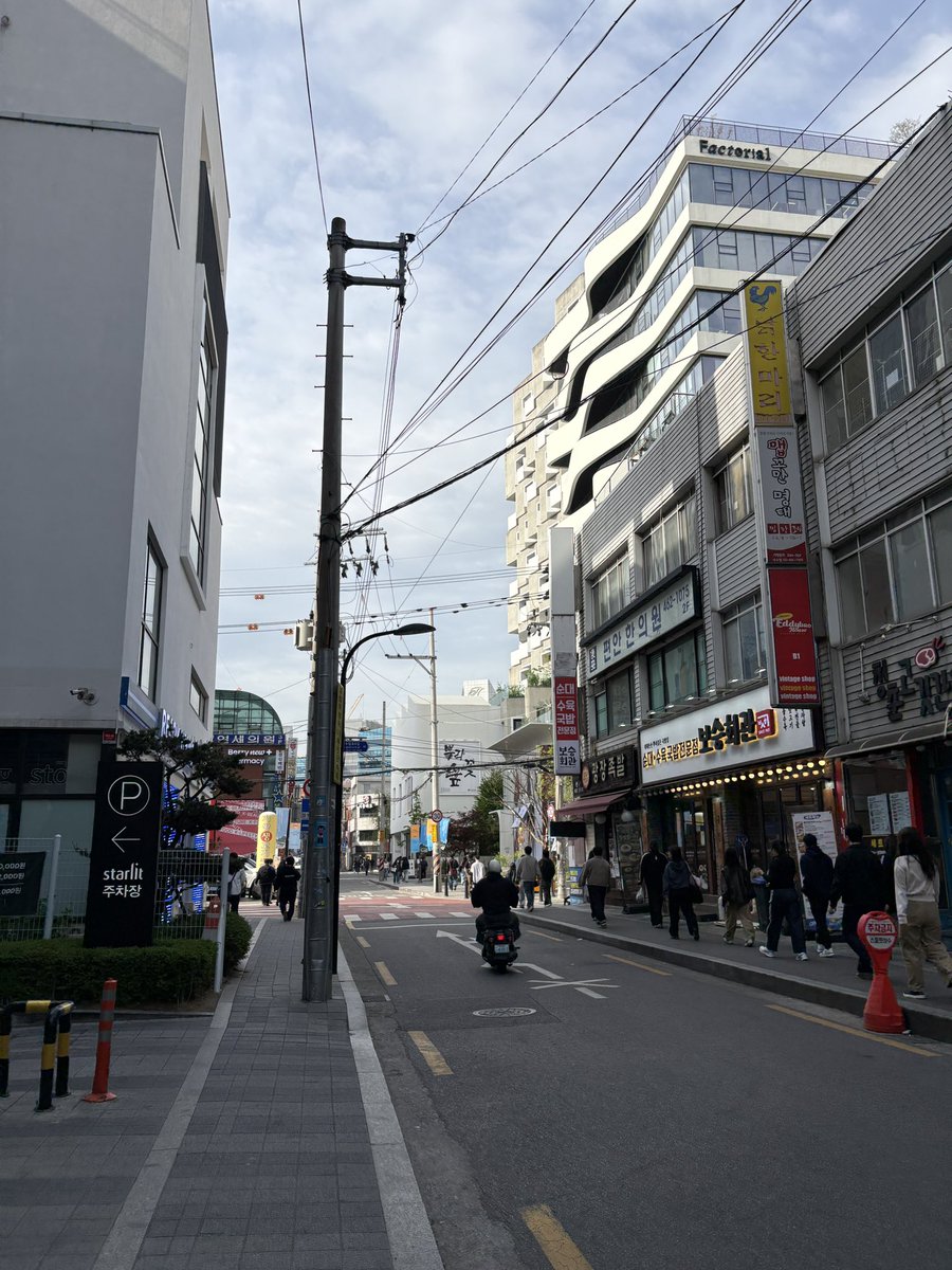 ソンスバズトレンド速報 tweet media