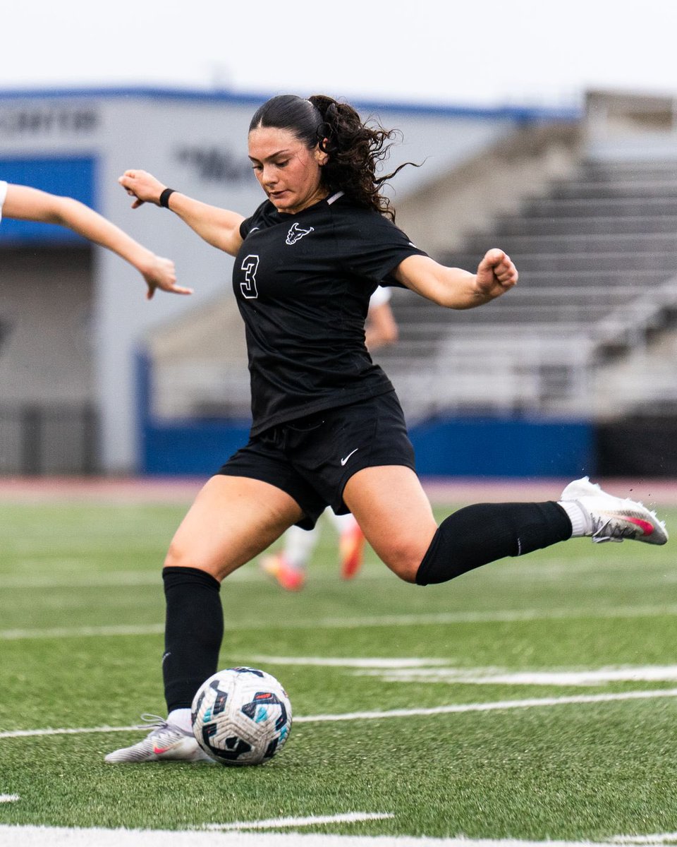 UBWomensSoccer's tweet image. Closed out the spring with a win 🤘

#UBhornsUP | #WeAreOne | #CARE